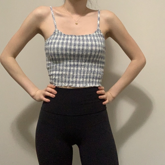 Brandy Melville crop camisole - Picture 4 of 4